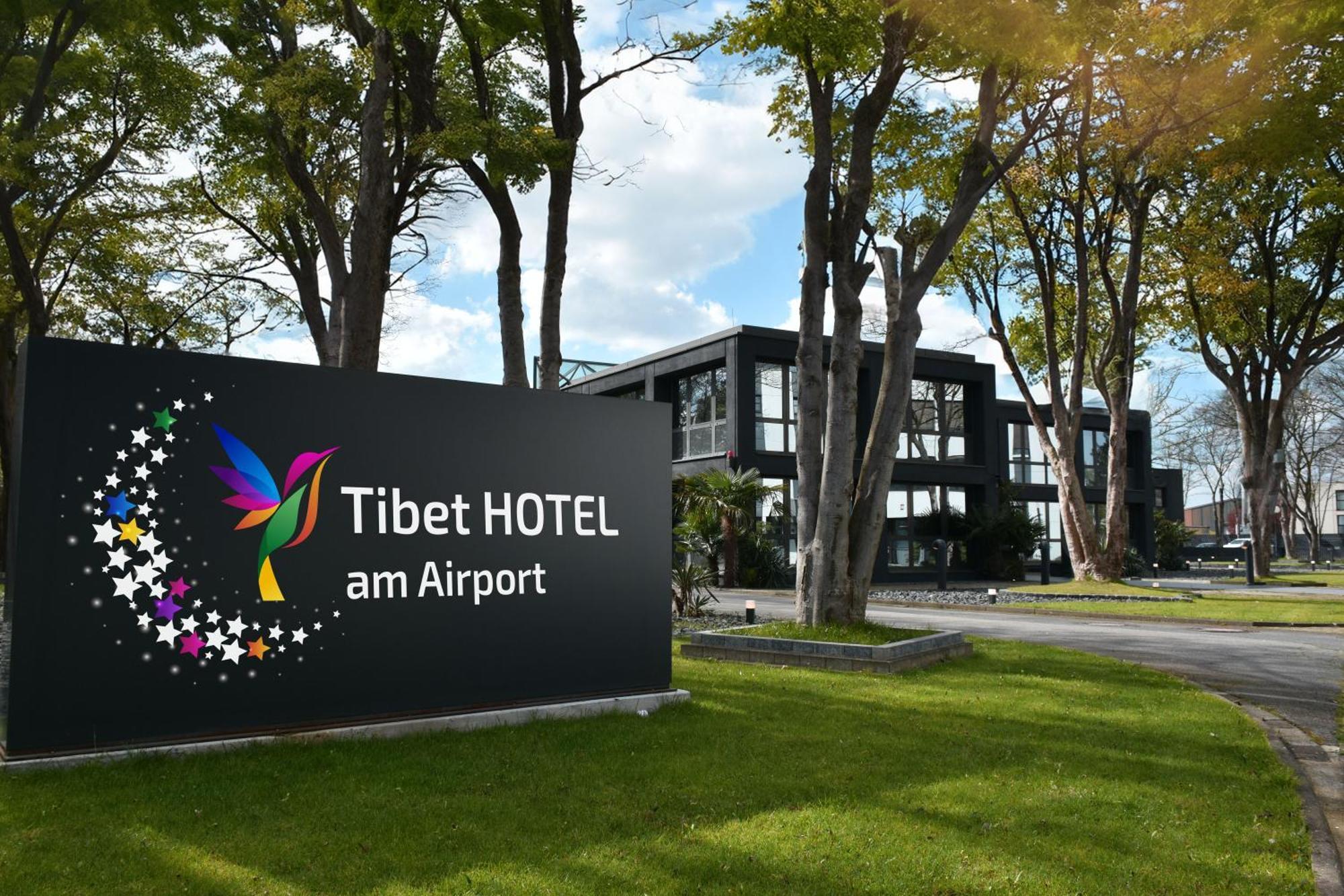 Tibet Hotel Am Airport Duesseldorf-Ratingen Exterior foto